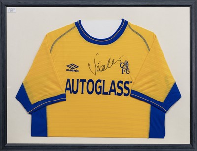 Lot 1510 - GIANLUCA VIALLI OF CHELSEA F.C., SIGNED 2000/02 AWAY SHIRT