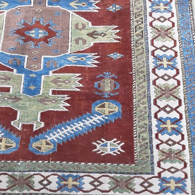 Lot 139 - INDIAN WOOL RUG