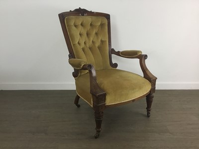 Lot 150 - VICTORIAN WALNUT GENTLEMAN'S DRAWING ROOM ARMCHAIR