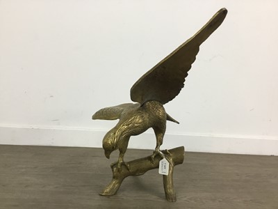 Lot 225 - LARGE CAST BRASS EAGLE