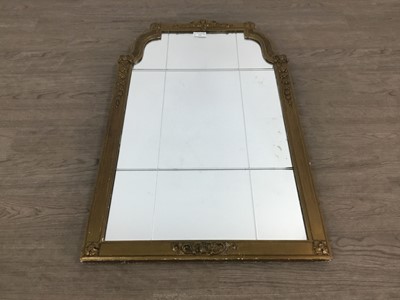 Lot 121 - WALL MIRROR