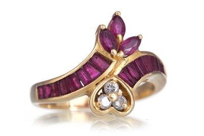 Lot 1185 - RUBY AND DIAMOND RING