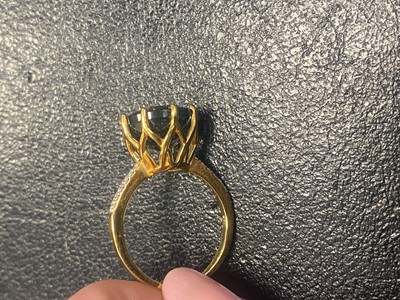 Lot 682 - MYSTIC TOPAZ AND DIAMOND RING