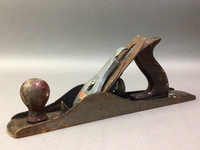 Lot 335 - COLLECTION OF WOOD PLANES