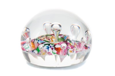 Lot 543 - PAUL YSART (SPANISH/BRITISH, 1904-1992), GLASS 'HARLEQUIN' PAPERWEIGHT