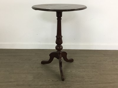 Lot 425 - MAHOGANY TEA TABLE