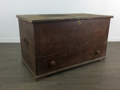 Lot 435 - VICTORIAN PINE BLANKET CHEST