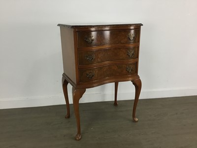 Lot 413 - REPRODUCTION THREE DRAWER BEDSIDE CABINET