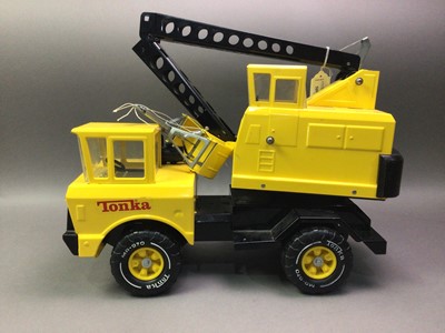 Lot 509 - TONKA MIGHTY CLAW CRANE MR-970