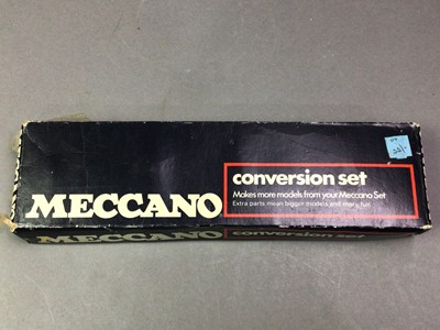 Lot 513 - MECCANO