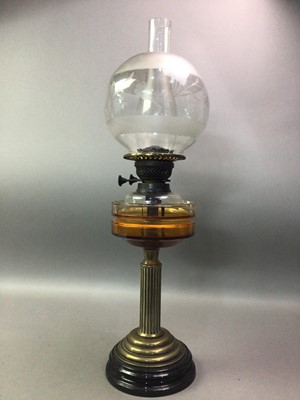 Lot 445 - VICTORIAN BRASS OIL LAMP