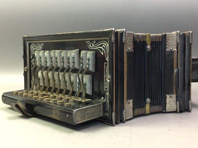 Lot 591 - GERMAN 'INTERNATIONAL' ACCORDIAN