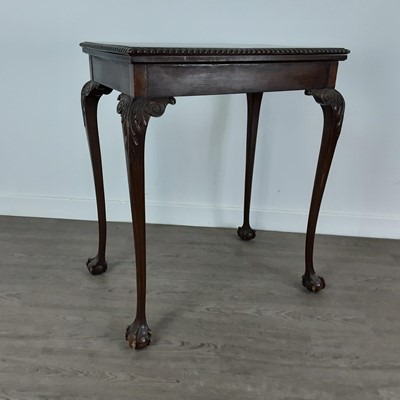 Lot 483 - MAHOGANY TURNOVER CARD TABLE