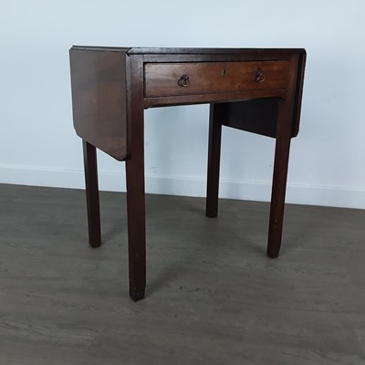 Lot 497 - MAHOGANY DROP LEAF TEA TABLE