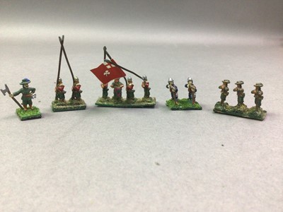 Lot 488 - COLLECTION OF MINIATURE SOLDIER FIGURES AND GROUPS