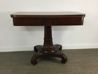 Lot 540 - VICTORIAN MAHOGANY TURNOVER TEA TABLE