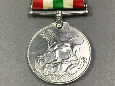 Lot 615 - GROUP OF WAR MEDALS