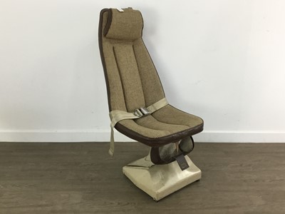 Lot 625 - VINTAGE AIRCRAFT PASSENGER SEAT