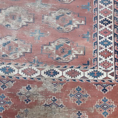 Lot 628 - MIDDLE EASTERN RUG