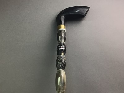 Lot 629 - VINATGE WALKING CANE