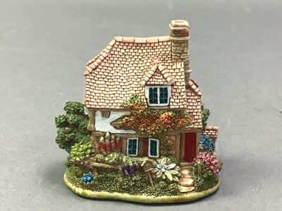 Lot 537 - COLLECTION OF FIFTEEN LILLIPUT LANE MODELS