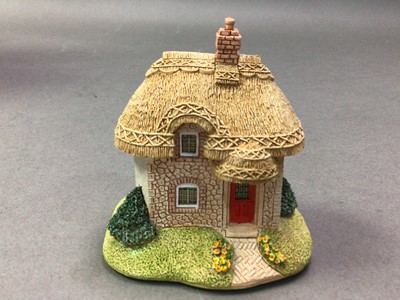 Lot 537 - COLLECTION OF FIFTEEN LILLIPUT LANE MODELS