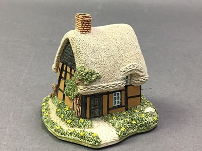 Lot 537 - COLLECTION OF FIFTEEN LILLIPUT LANE MODELS