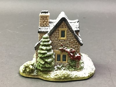 Lot 568 - COLLECTION OF FIFTEEN LILLIPUT LANE MODELS