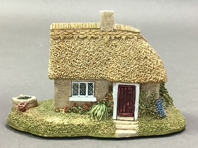 Lot 554 - COLLECTION OF FIFTEEN LILLIPUT LANE MODELS