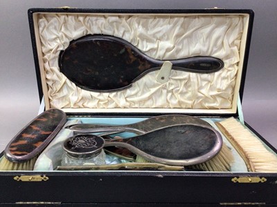 Lot 539 - SILVER AND TORTOISESHELL VANITY SET