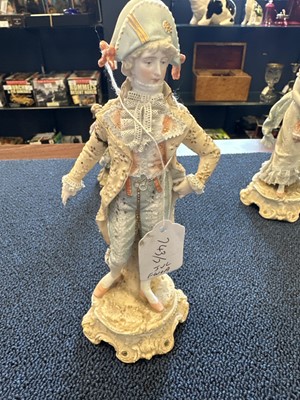 Lot 743 - COLLECTION OF CONTINENTAL PORCELAIN FIGURES