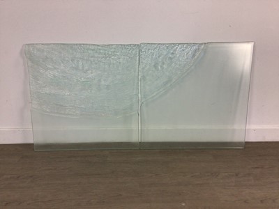 Lot 428 - ELIZABETH PERKINS (USA, CONTEMPORARY) FOR NORTHLANDS CREATIVE GLASS, BESPOKE INSTALLATION DEPICTING A HAY BALE