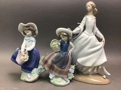 Lot 708 - THREE LLADRO FIGURES