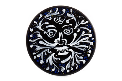 Lot 435 - JOHN PIPER (BRITISH, 1903-1992) FOR WEDGWOOD, 'GREEN MAN' LIMITED EDITION PLATE