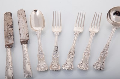 Lot 165 - SUITE OF VICTORIAN SILVER FLATWARE