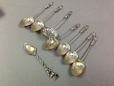 Lot 165 - SILVER FORKS AND SPOONS