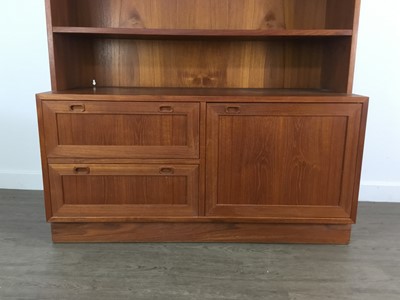 Lot 218 - MID CENTURY DYRLAND TEAK WALL DISPLAY UNIT