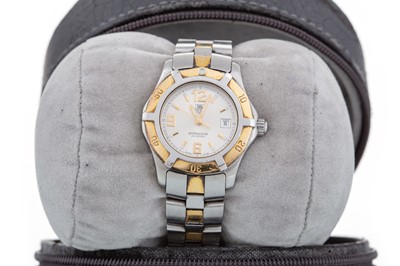 Lot 842 - TAG HEUER