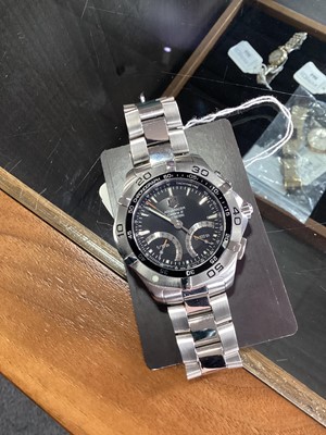 Lot 865 - TAG HEUER