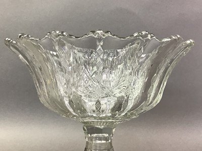 Lot 291 - GROUP OF GLASSWARE