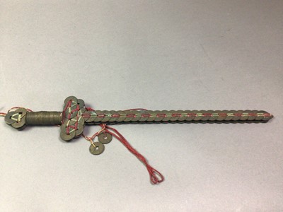 Lot 297 - CHINESE COIN SWORD