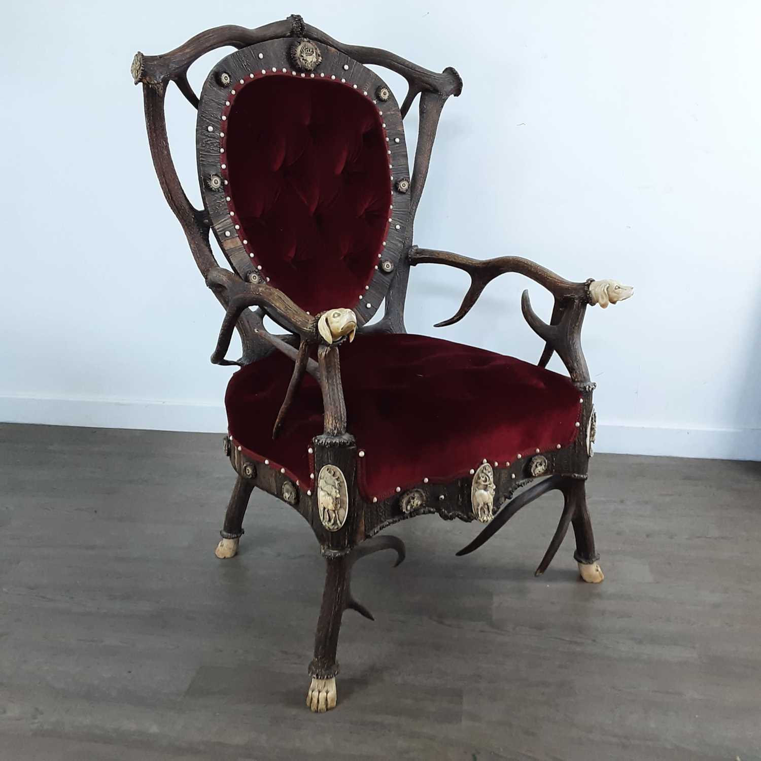 Victorian throne 2024