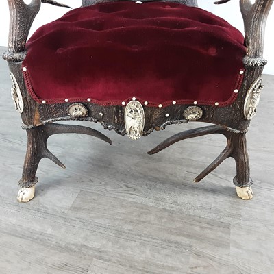 Lot 764 - VICTORIAN ANTLER 'THRONE' CHAIR