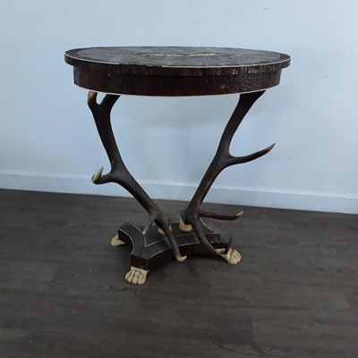 Lot 765 - VICTORIAN AND LATER HORN VENEERED CENTRE TABLE