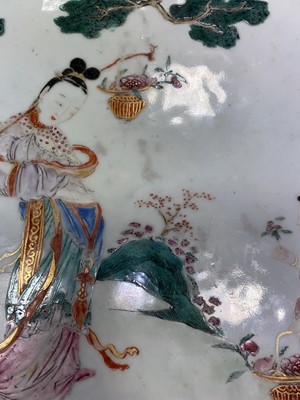 Lot 1241 - 18TH CENTURY CHINESE ASHET