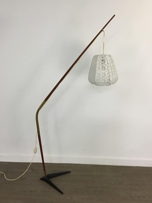 Lot 513 - SVEND AAGE HOLM-SØRENSEN (1913-2004), 'FISHING POLE' TEAK FLOOR LAMP