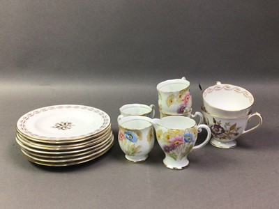 Lot 396 - ROYAL CROWN DERBY TEA SERVICE