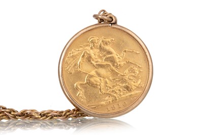 Lot 31 - EDWARD VII SOVEREIGN PENDANT