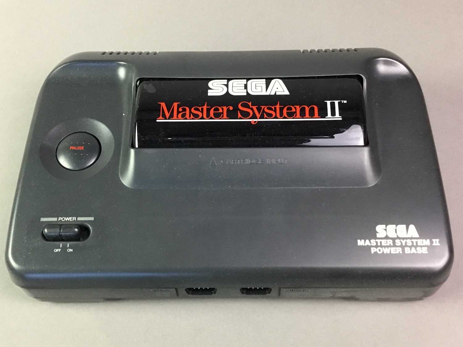 Lot 506 - SEGA MASTER SYSTEM II CONSOLE