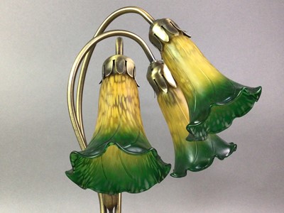 Lot 552 - ART NOUVEAU STYLE TABLE LAMP